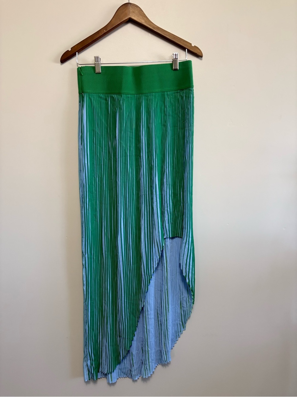 Stella McCartney Green Asymmetrical Pleated Maxi Skirt FLAWED
